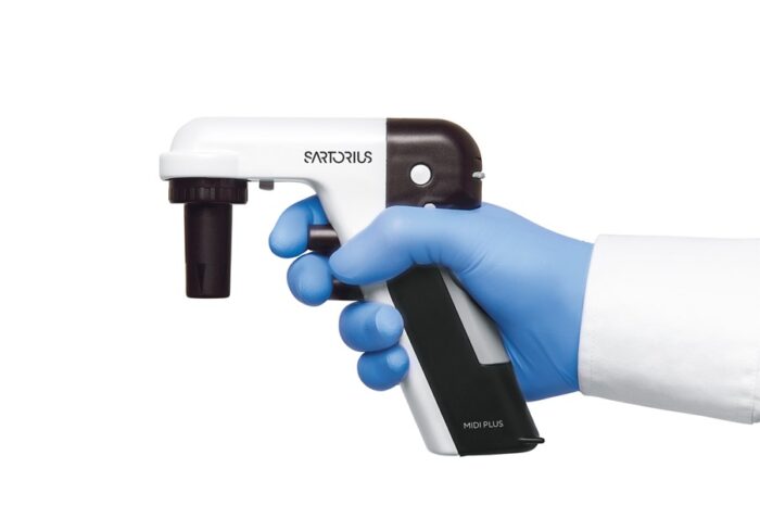 Midi Plus™ Pipetting Controller