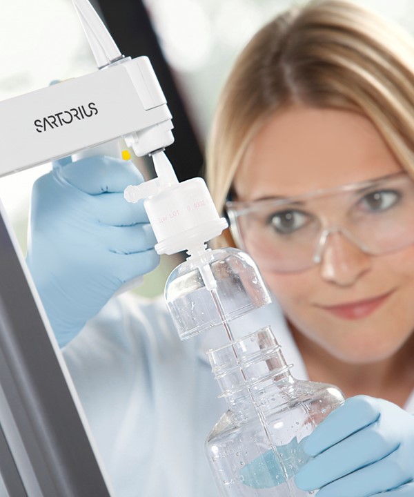 Arium® Advance EDI Lab Water System