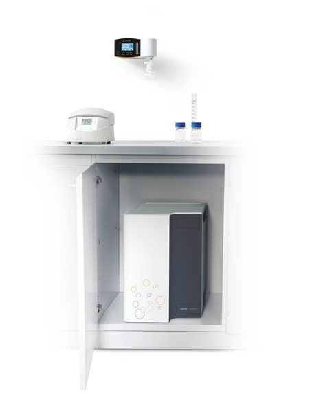 Arium® Comfort I Combined Lab Water System