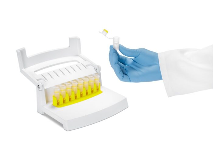 Syringeless Filters | Claristep®