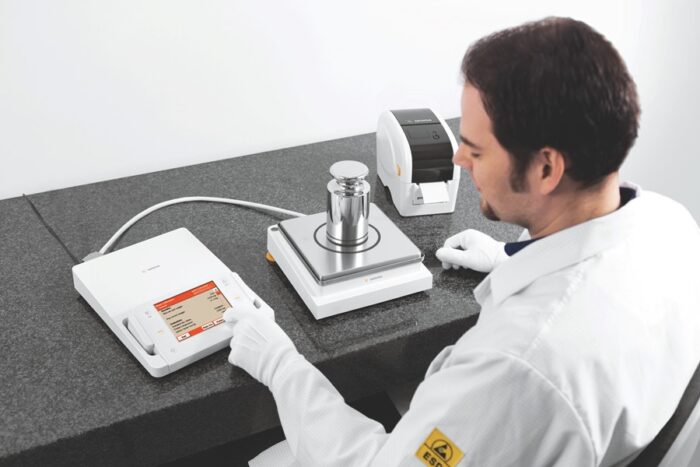 Manual Mass Comparators