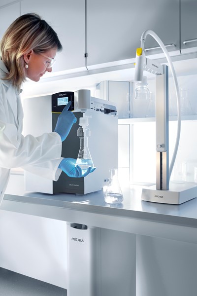 Arium® Pro Lab Water System