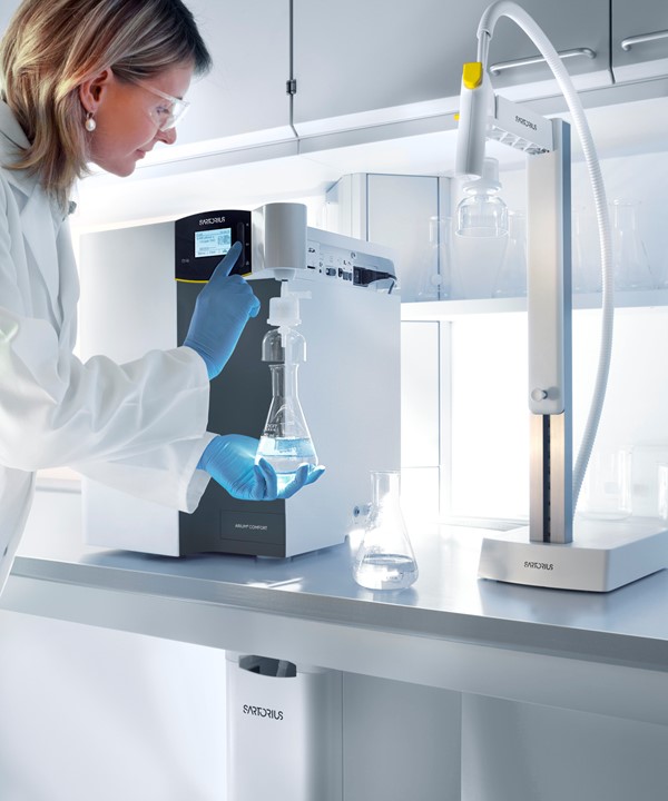 Arium® Advance EDI Lab Water System