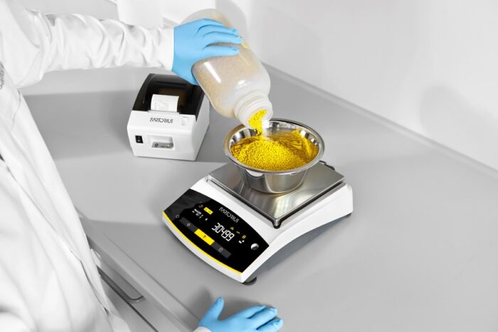 Entris® II Essential Line Analytical Balance