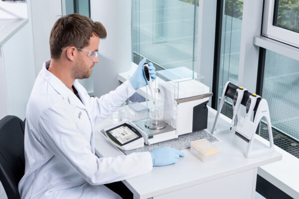 Cubis® II  Cubis® II single-channel pipette calibration balance MPS116S