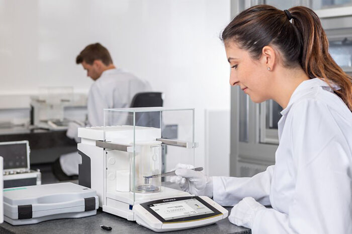 Manual Mass Comparators