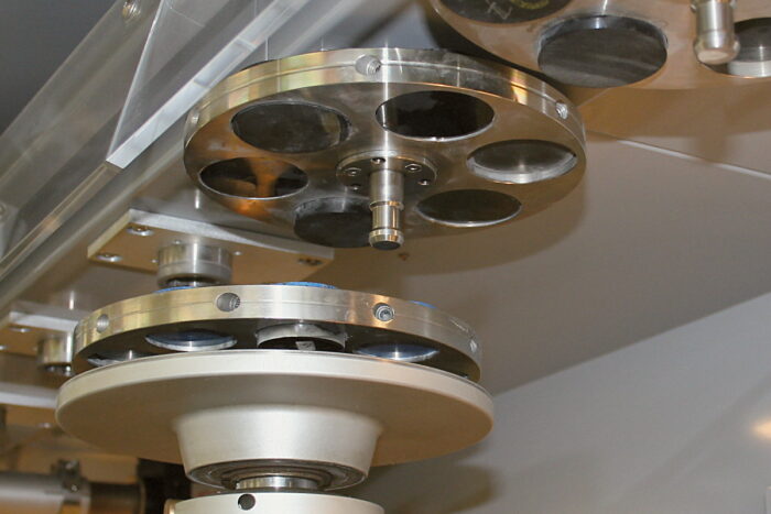 Fully automatic Grinder & Polisher Qpol 300 BOT