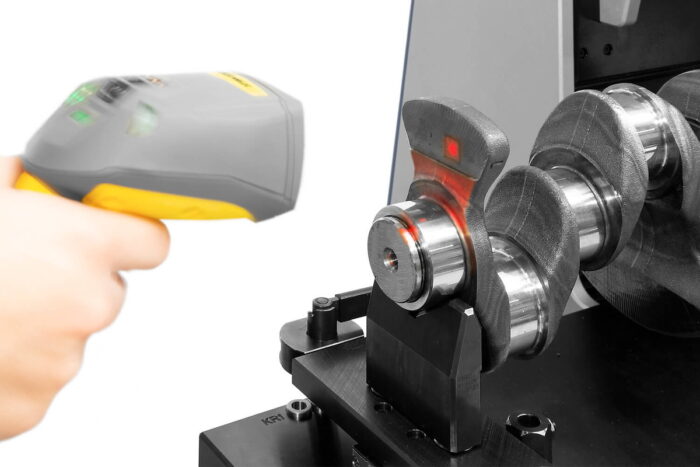 crankshaft-hardness-tester-application-03 Crank shaft testing incl. flank testing