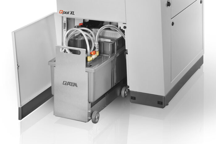 pic-saphir-xl-links-oben-geschlossen-unten-auf-wagen-mit-pumpe-0104 Grinding & Polishing Machine Qpol XL
